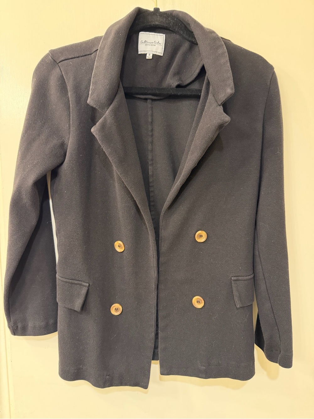 Collared Double-Breasted Black Blazer with Wood-Tone Buttons